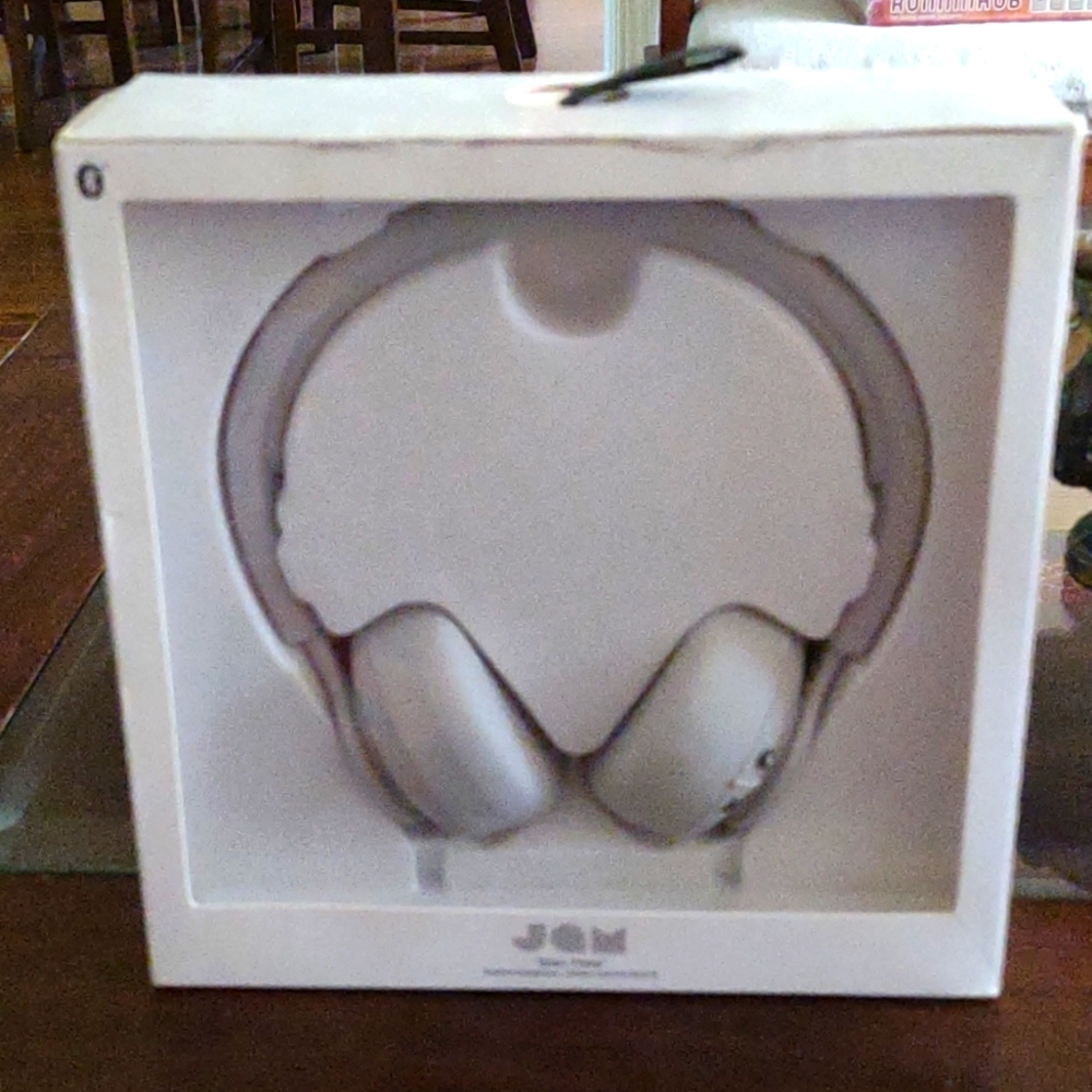 Wireless headphones